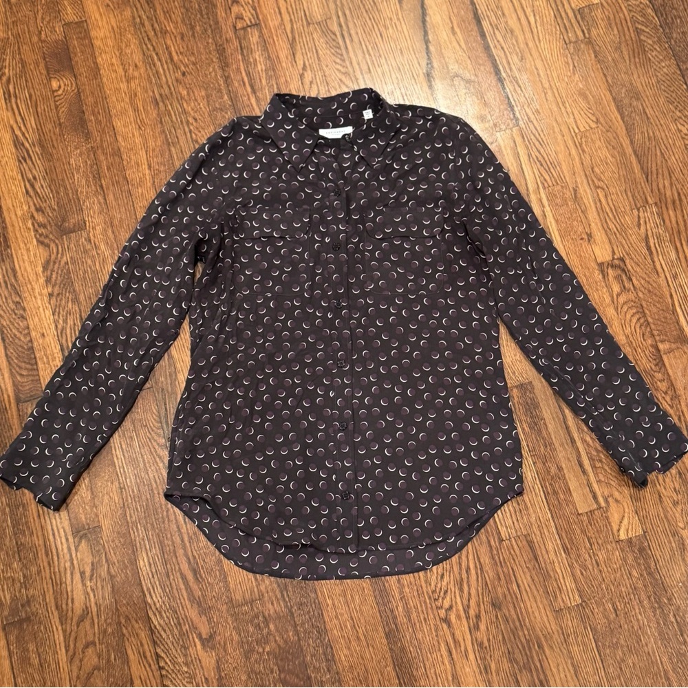 Equipment Femme Moon Pattern Black Long Sleeve Button Down Shirt size Medium